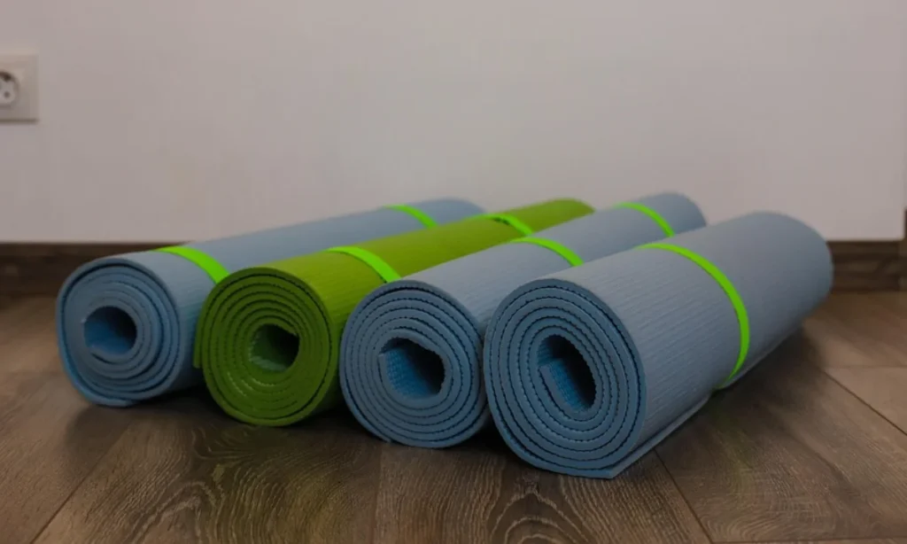 Are yoga mats machine washable? 4 Types That Are Safe