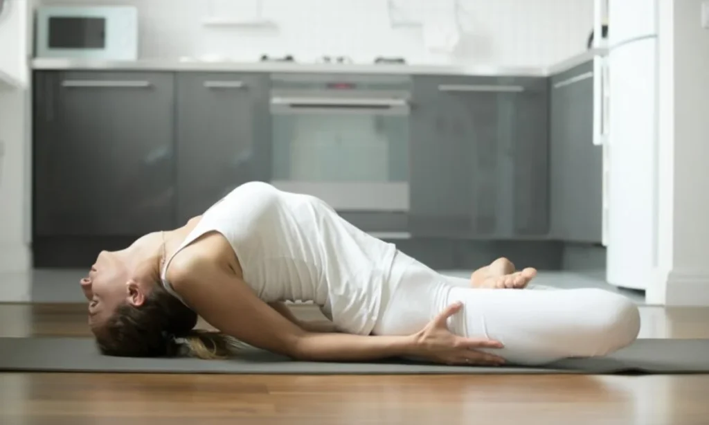 Which Yoga Is Best for Beginners? 6 Easy Poses to Start With